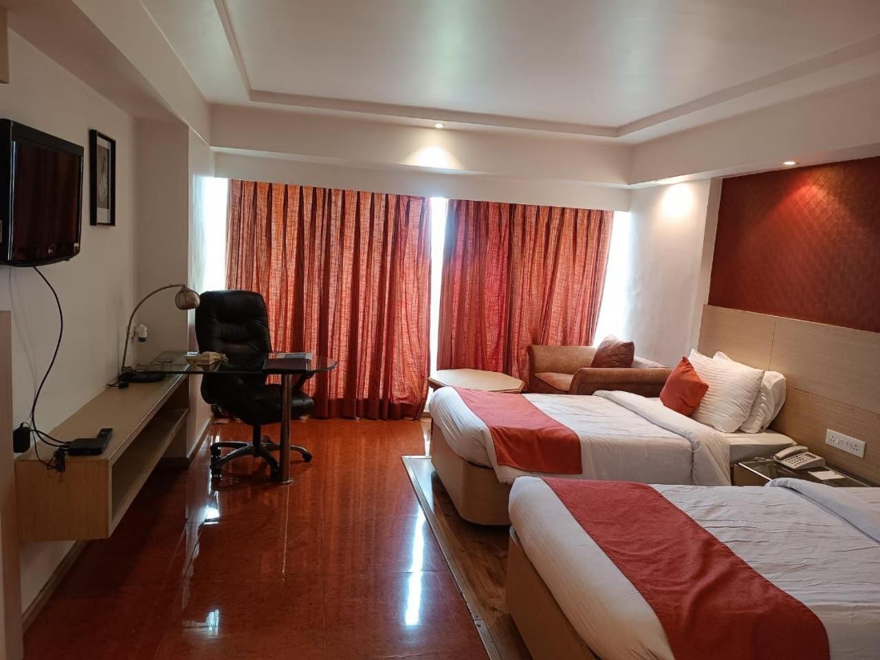 Hotel Amer Green'S Μποπάλ Εξωτερικό φωτογραφία
